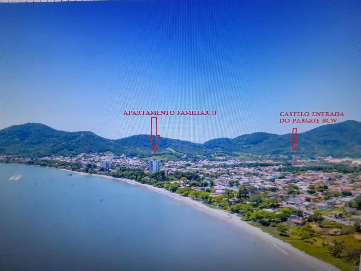 Apartamento Familiar II - Vista para o mar e próximo ao Beto Carrero Penha  Bagian luar foto